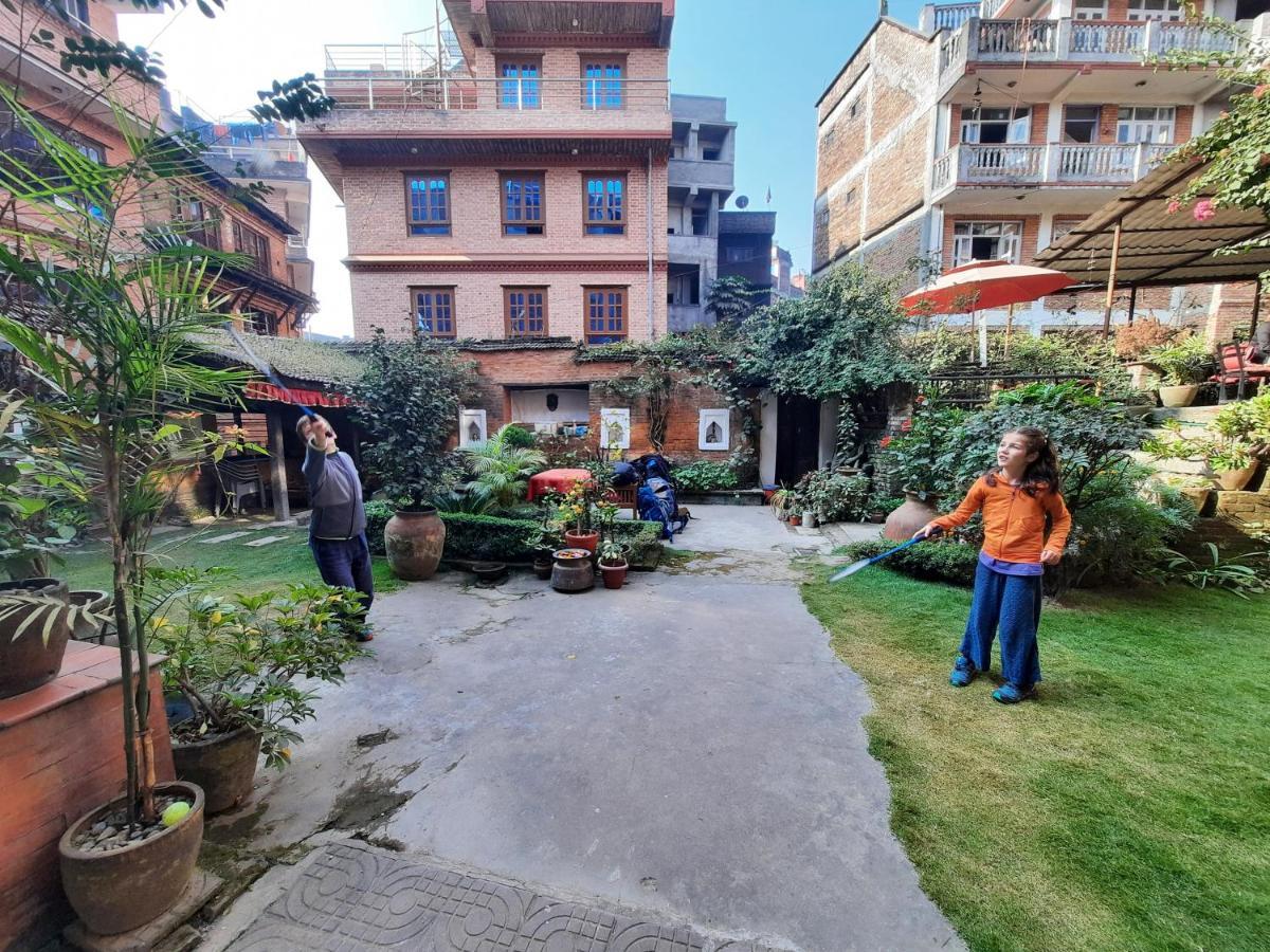 Pradhan House - Home Stay With Garden Bhatgoan Kültér fotó