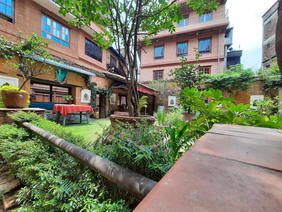 Pradhan House - Home Stay With Garden Bhatgoan Kültér fotó