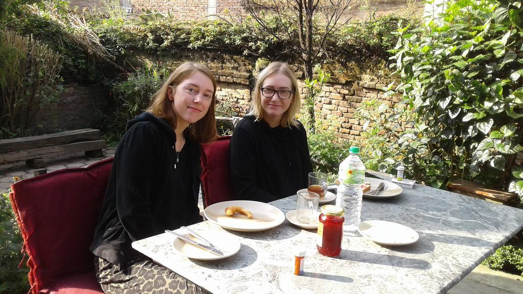 Pradhan House - Home Stay With Garden Bhatgoan Kültér fotó