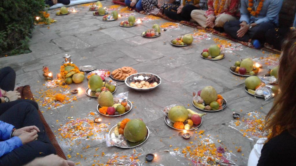 Pradhan House - Home Stay With Garden Bhatgoan Kültér fotó