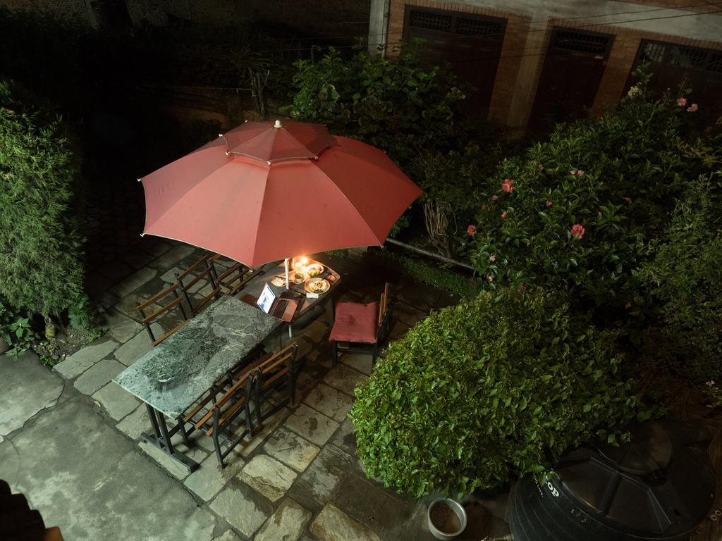 Pradhan House - Home Stay With Garden Bhatgoan Kültér fotó